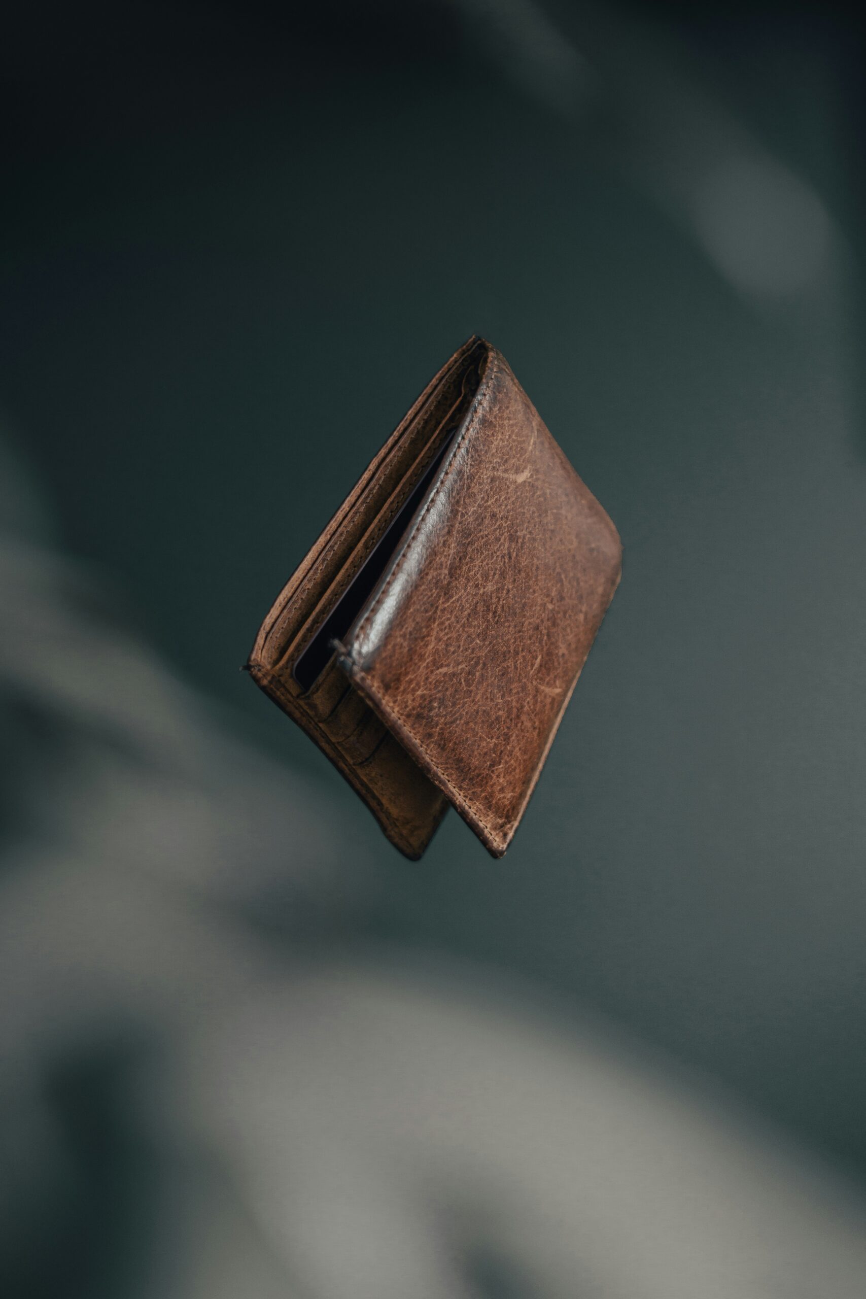 Falling wallet, photo credit Ethan Rougon (unsplash)